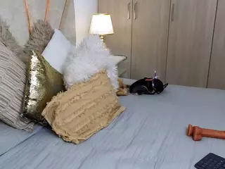 mia-hott's Live Sex Cam Show