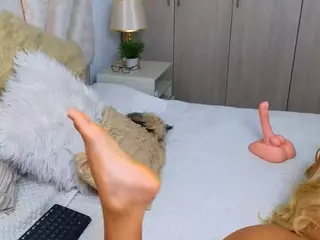 mia-hott's Live Sex Cam Show