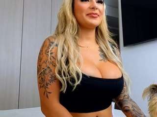 Mia-hott