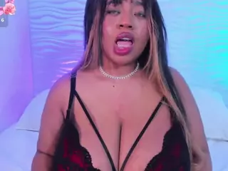 dapnhe's Live Sex Cam Show