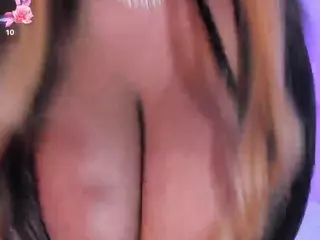 dapnhe's Live Sex Cam Show