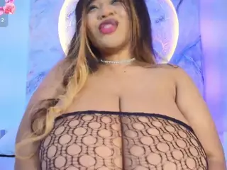 dapnhe's Live Sex Cam Show