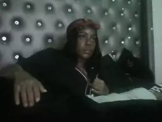 amiyadenae's Live Sex Cam Show