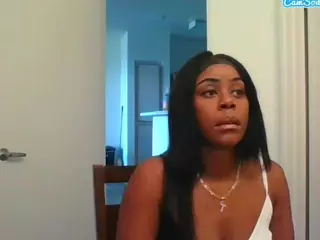 amiyadenae's Live Sex Cam Show