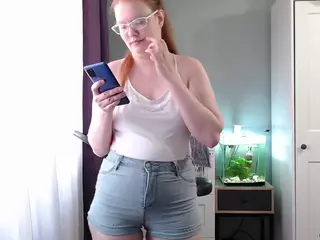 Lady Inari's Live Sex Cam Show