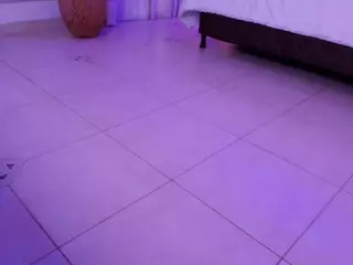 Mistress Ary's Live Sex Cam Show