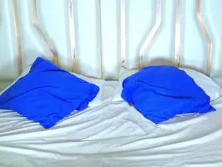 shanalawless's Live Sex Cam Show