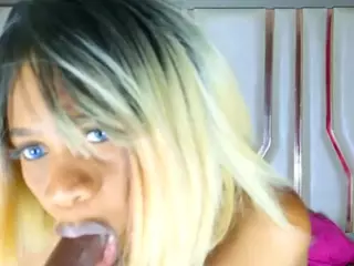shanalawless's Live Sex Cam Show