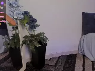 Adri Rogers's Live Sex Cam Show