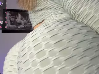 Adri Rogers's Live Sex Cam Show