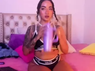 LenaStyles's Live Sex Cam Show