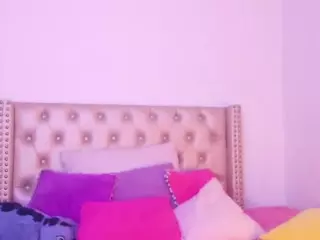 LenaStyles's Live Sex Cam Show