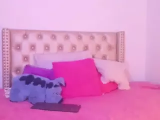 LenaStyles's Live Sex Cam Show