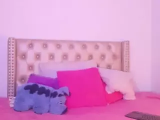LenaStyles's Live Sex Cam Show