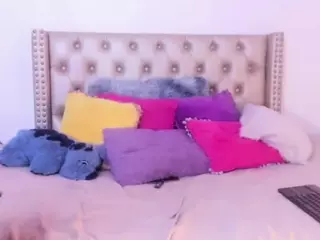 LenaStyles's Live Sex Cam Show