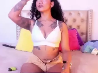 LenaStyles's Live Sex Cam Show