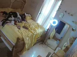 voyeurcam hornyhostel 03's Live Sex Cam Show