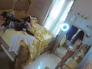 voyeurcam hornyhostel 03's Live Sex Cam Show