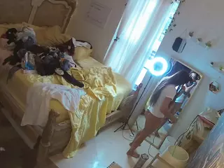 voyeurcam hornyhostel 03's Live Sex Cam Show