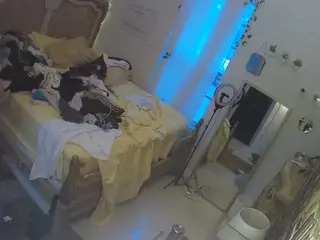 voyeurcam hornyhostel 03's Live Sex Cam Show