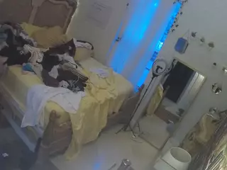 voyeurcam hornyhostel 03's Live Sex Cam Show
