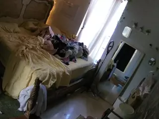 voyeurcam hornyhostel 03's Live Sex Cam Show