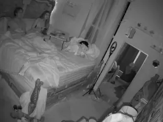 voyeurcam hornyhostel 03's Live Sex Cam Show