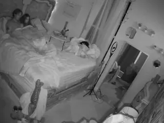 voyeurcam hornyhostel 03's Live Sex Cam Show