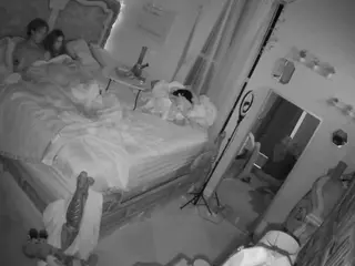 voyeurcam hornyhostel 03's Live Sex Cam Show