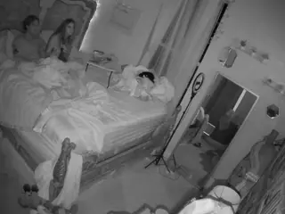 voyeurcam hornyhostel 03's Live Sex Cam Show