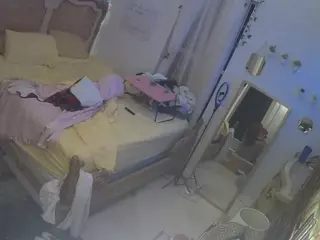 voyeurcam hornyhostel 03's Live Sex Cam Show