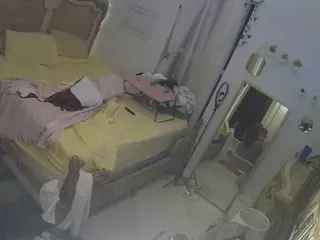 voyeurcam hornyhostel 03's Live Sex Cam Show