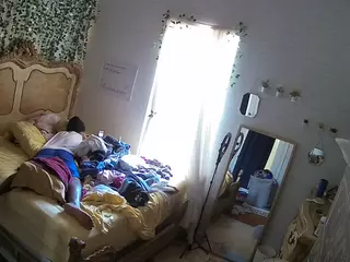 voyeurcam hornyhostel 03's Live Sex Cam Show