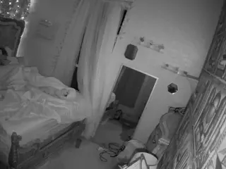 voyeurcam hornyhostel 03's Live Sex Cam Show