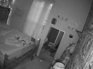voyeurcam hornyhostel 03's Live Sex Cam Show
