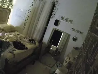 voyeurcam hornyhostel 03's Live Sex Cam Show