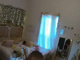 voyeurcam hornyhostel 03's Live Sex Cam Show