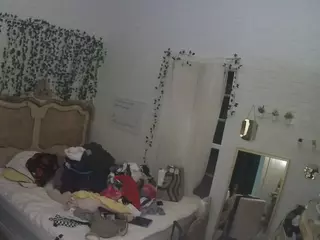 voyeurcam hornyhostel 03's Live Sex Cam Show