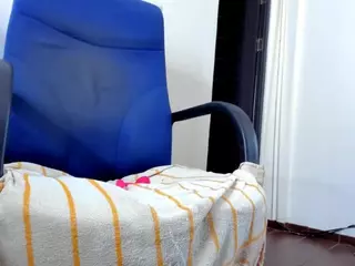 ivankasteamy's Live Sex Cam Show