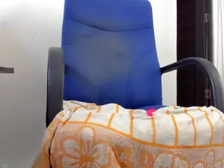 ivankasteamy's Live Sex Cam Show