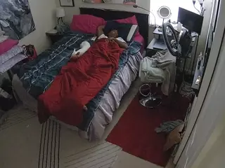 The Horny Hostel - Bedroom 2's Live Sex Cam Show