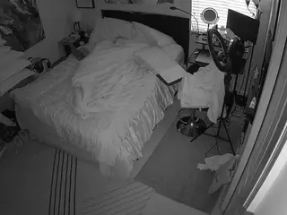 The Horny Hostel - Bedroom 2's Live Sex Cam Show