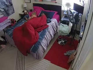 The Horny Hostel - Bedroom 2's Live Sex Cam Show