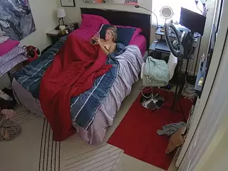 The Horny Hostel - Bedroom 2's Live Sex Cam Show