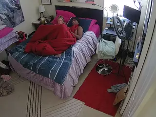 The Horny Hostel - Bedroom 2's Live Sex Cam Show