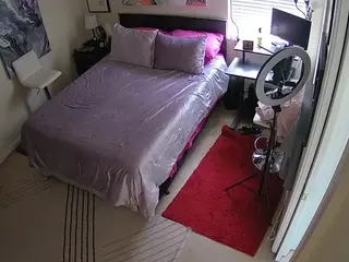 The Horny Hostel - Bedroom 2's Live Sex Cam Show