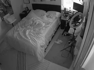The Horny Hostel - Bedroom 2's Live Sex Cam Show
