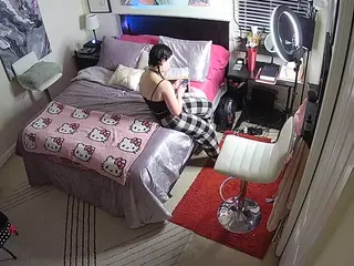 The Horny Hostel - Bedroom 2's Live Sex Cam Show