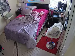 The Horny Hostel - Bedroom 2's Live Sex Cam Show