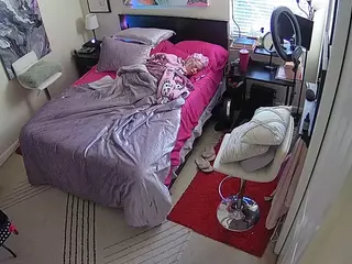 The Horny Hostel - Bedroom 2's Live Sex Cam Show